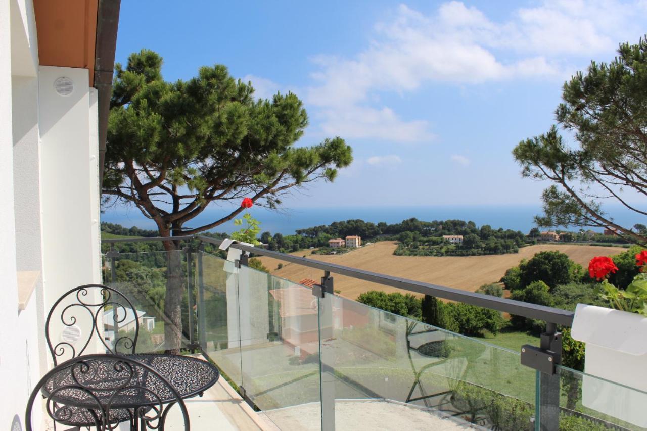 Villa De Ruschi Montacuto Extérieur photo