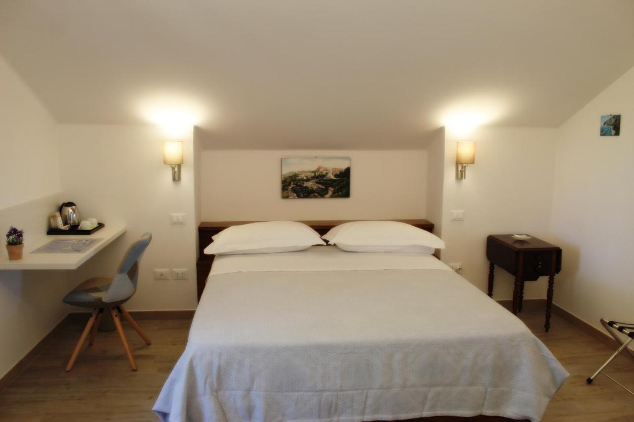 Villa De Ruschi Montacuto Extérieur photo